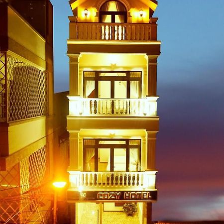 Cozy Hotel Da Lat Exterior photo
