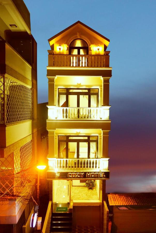Cozy Hotel Da Lat Exterior photo